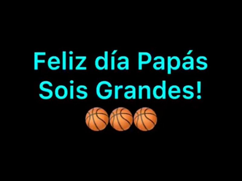 Preminis felicitaron así a sus padres