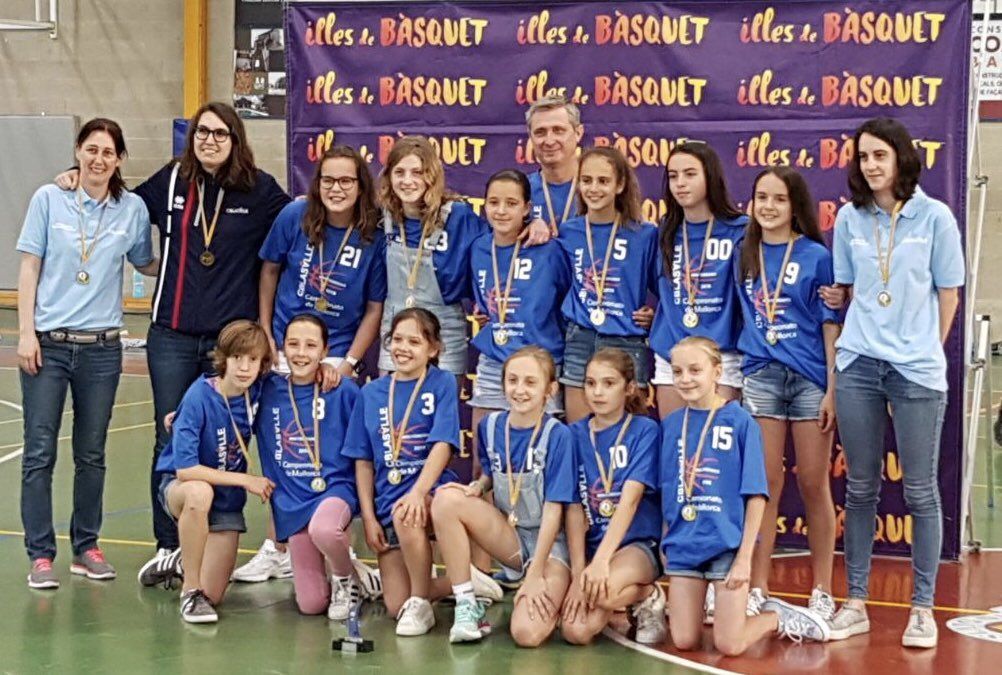 Mini femenino, subcampeón de Mallorca